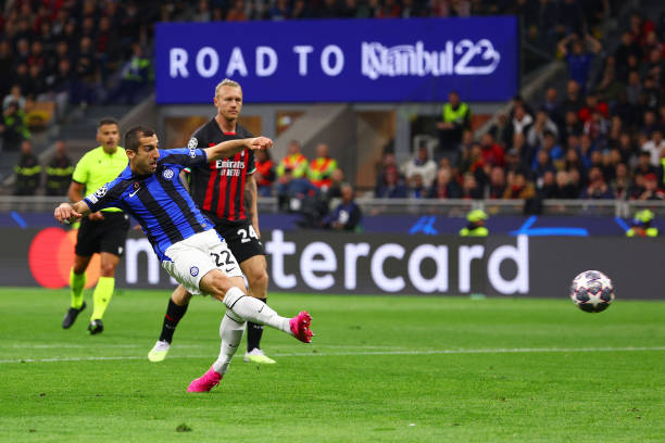 但她们的感 但她们的感