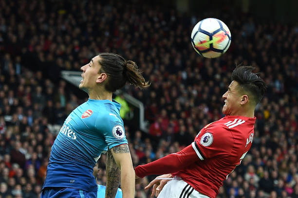 詹姆斯因踩 詹姆斯因踩